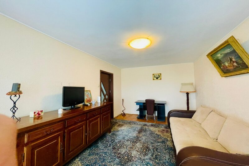 Pajura - Scoala Europeana, apartament 3 camere, 70 mp.